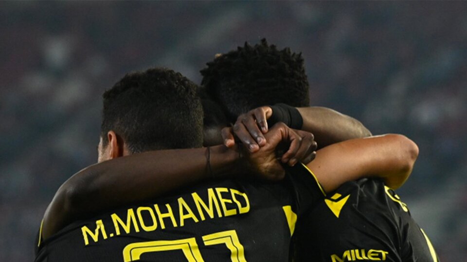 Attı, attırdı, turu aldı!