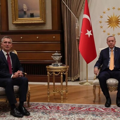 Erdoğan ve Stoltenberg'in görüşmesi başladı