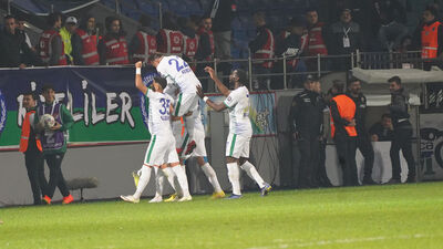 Rizespor 3 puanı 3 golle aldı