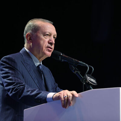 Cumhurbaşkanı Erdoğan: Devrim görünümlü zehirleme faaliyetlerine asla izin vermeyeceğiz