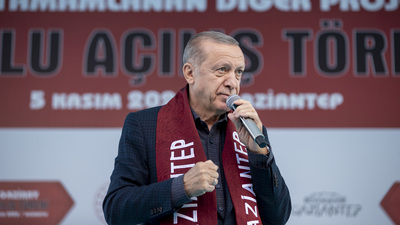 "Türkiye ekonomide dünyaya örnek haline geldi"