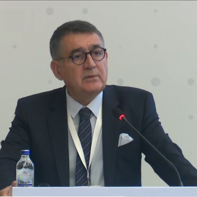 "Düşük faiz politikasının amaçları tekrar ele alınmalı"