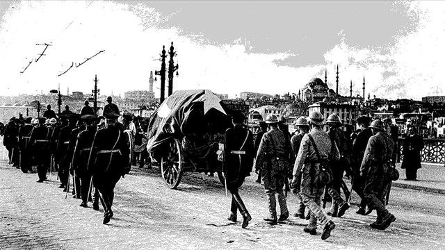 Son yolculuğa ait kareler sanal ortamda