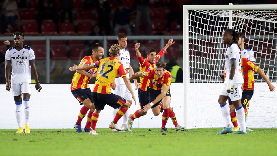 Lecce, Atalanta'yı devirdi