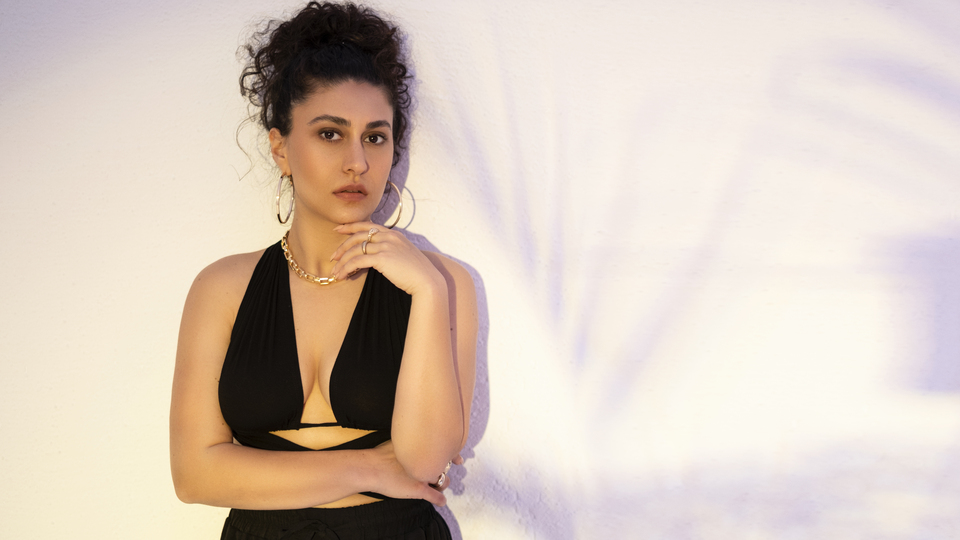 Elif Sanchez'den iki konser