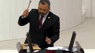 TBMM'de çekiçli protestoya 10 bin TL'lik fatura