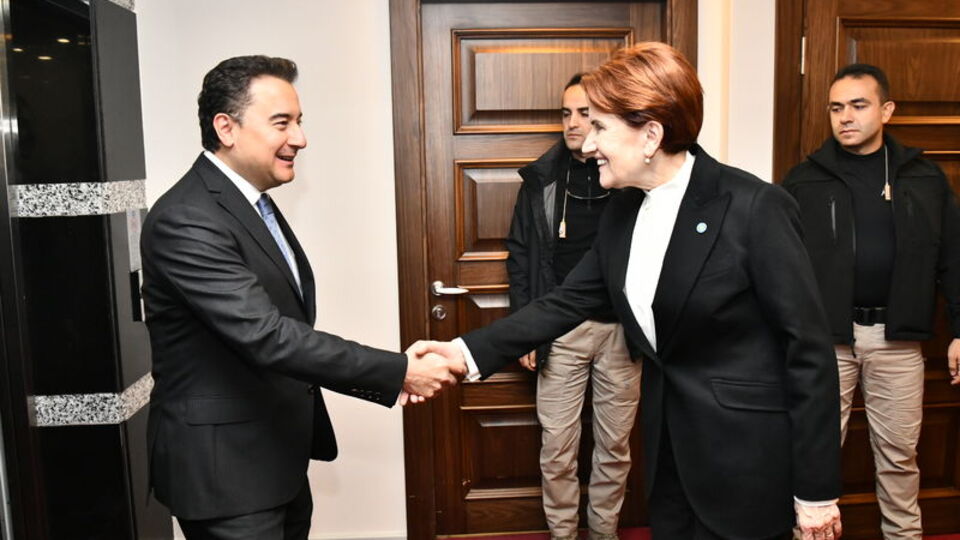Babacan, Akşener ile görüştü