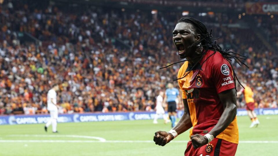 Gomis'e Adana kancası