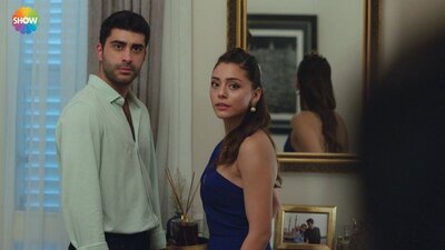 Kızılcık Şerbeti konusu ne?