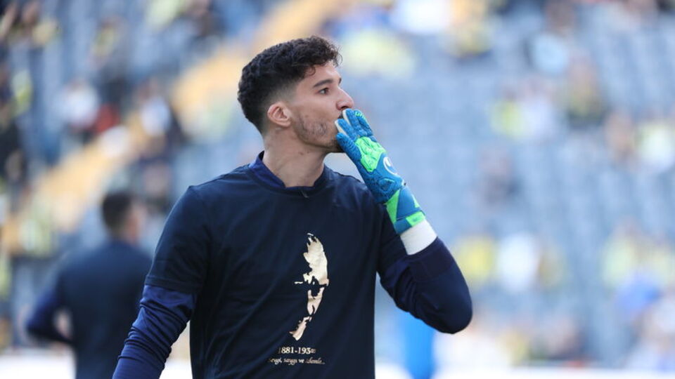 Altay alkış topladı