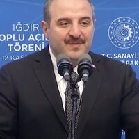 Bakan Varank: Togg yolların tozunu attıracak