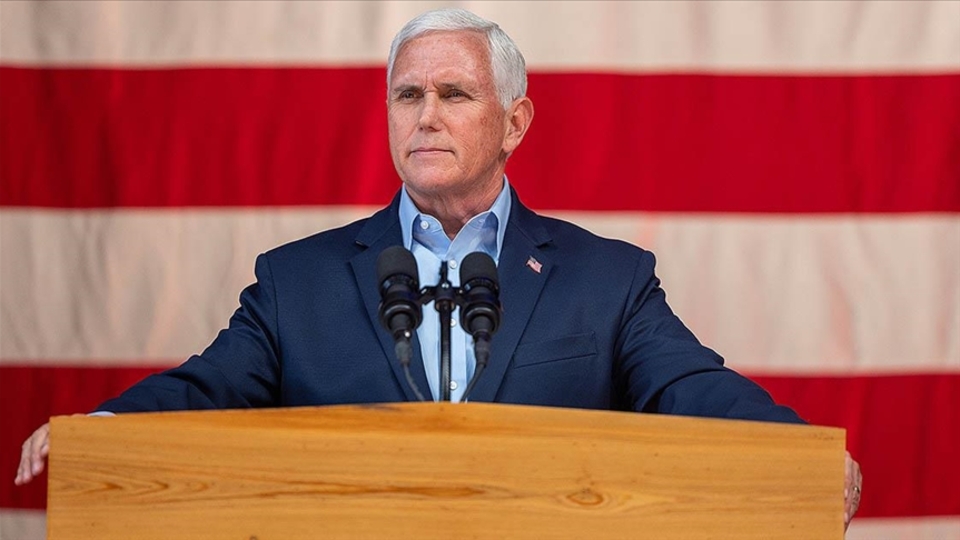 Eski ABD Başkan Yardımcısı Pence'ten Trump'a: Pervasız
