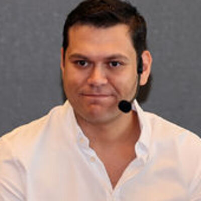 Taksiciler ile Martı arasında büyük kavga