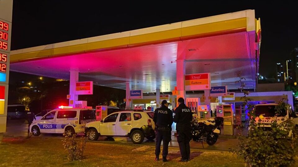 Birbirlerine ateş eden 2 kişi öldü