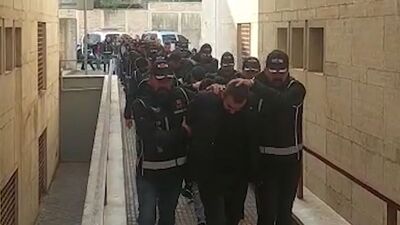 TIR'ları gasp edip şoförleri kaçırdılar!