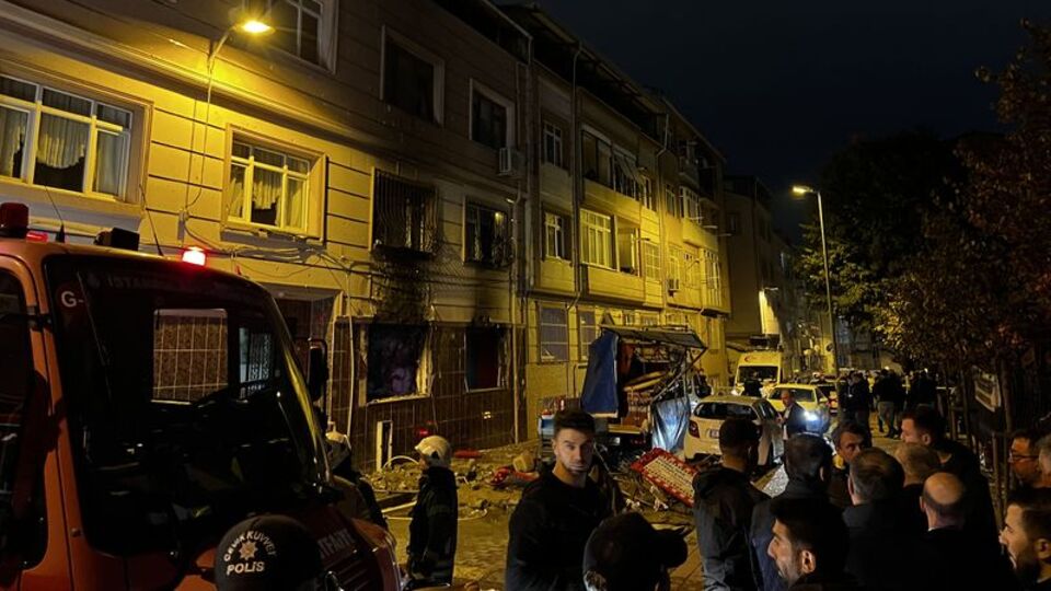 Fatih'te bir binada patlama: 10 kişi yaralandı
