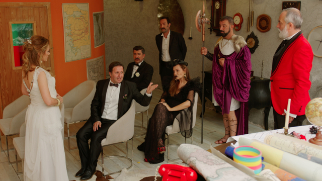 'Çakallarla Dans 6'nın fragmanı yayınlandı