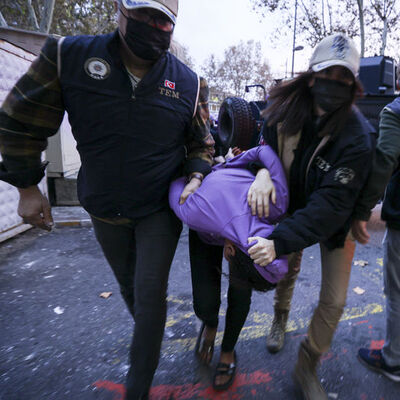 Beyoğlu saldırısının şüphelileri adliyeye sevk edildi!