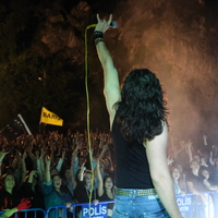 Asansörde keşfedildi