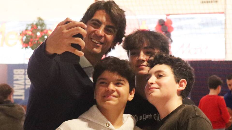 İbrahim Kutluay'a yoğun ilgi