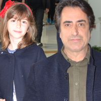 Mahsun Kırmızıgül kızıyla alışverişte