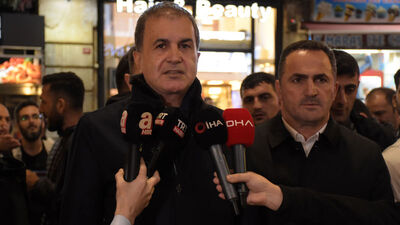 Sözcü Çelik İstiklal Caddesi'nde açıklama yaptı