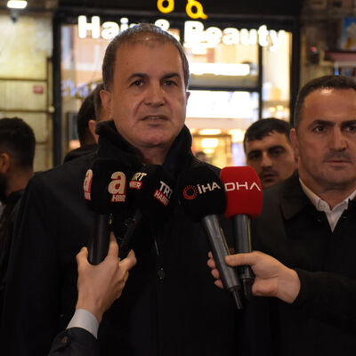 Sözcü Çelik İstiklal Caddesi'nde açıklama yaptı