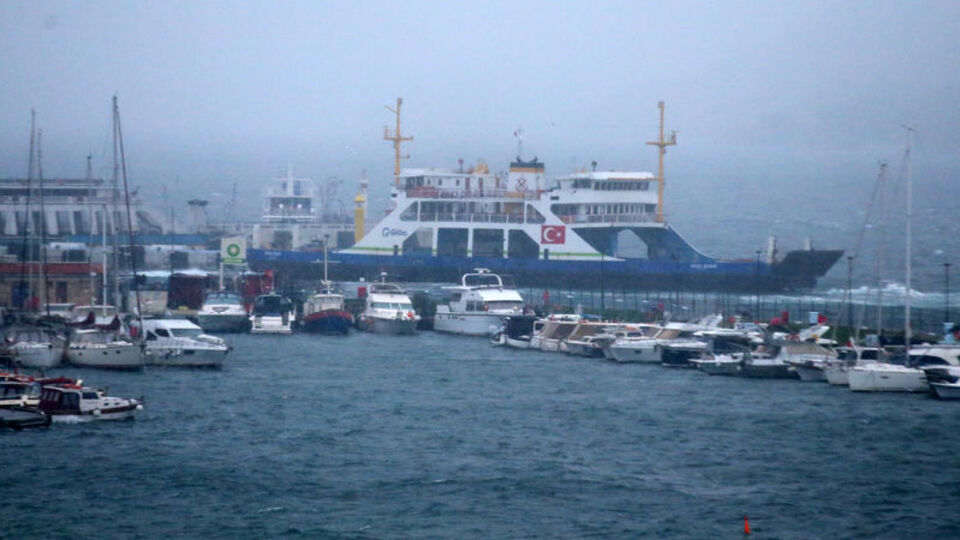 İstanbul ve Çanakkale'de denizde iptal