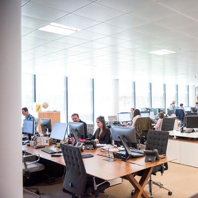 O ülkede haftada 4 gün çalışmaya geçildi