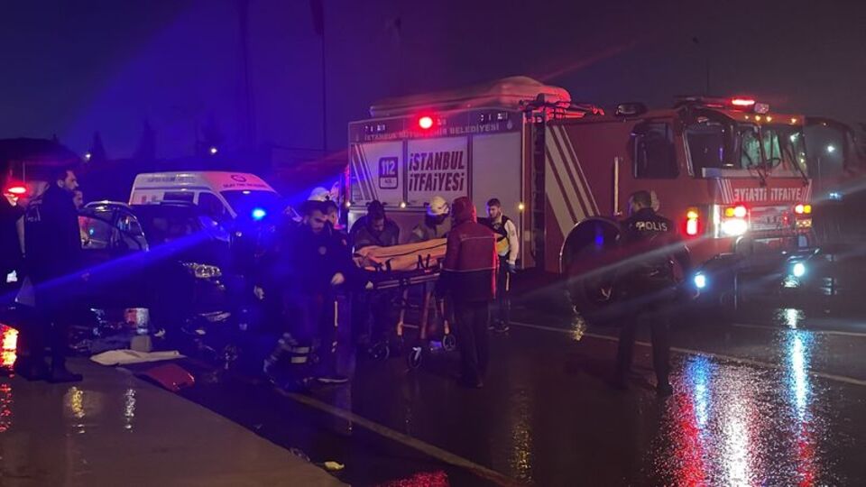 Tuzla'da otomobil ile motosiklet çarpıştı: 1 ölü