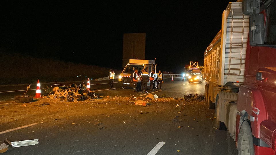 Duran TIR kazaları artıyor! En önemli kural unutuluyor