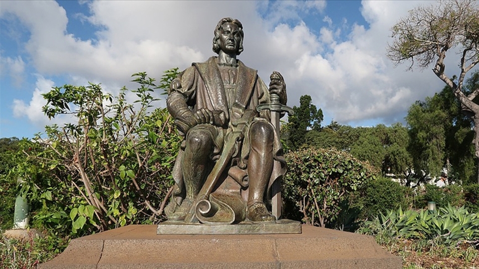 Kristof Kolomb için 526 yıllık mezar açıldı