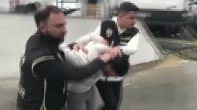 İstanbul'da suç örgütüne baskın! Kalaşnikoflar ele geçirildi