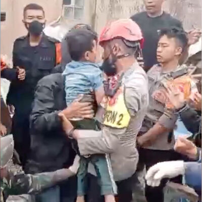 2 gün sonra enkazdan çıkarıldı