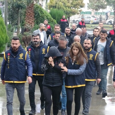 Bebeklerini öldürdükleri 19 yıl sonra ortaya çıktı!