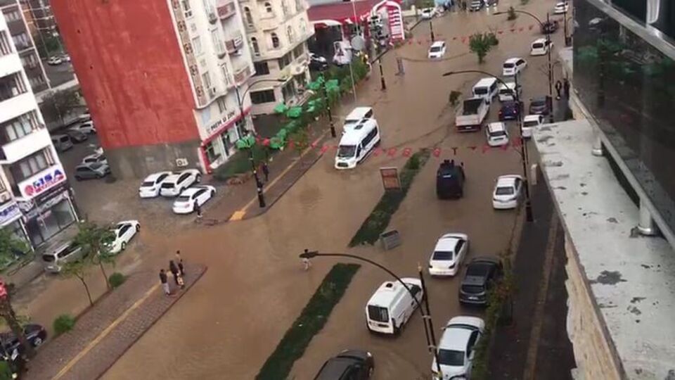 Midyat ve Cizre sular altında