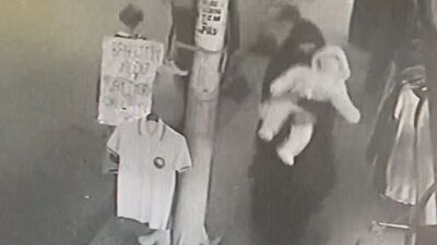 Bebeği ile yürürken sokak ortasında öldürüldü
