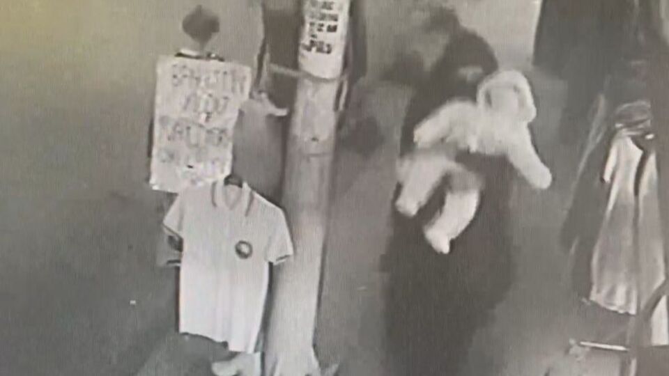 Bebeği ile yürürken sokak ortasında öldürüldü