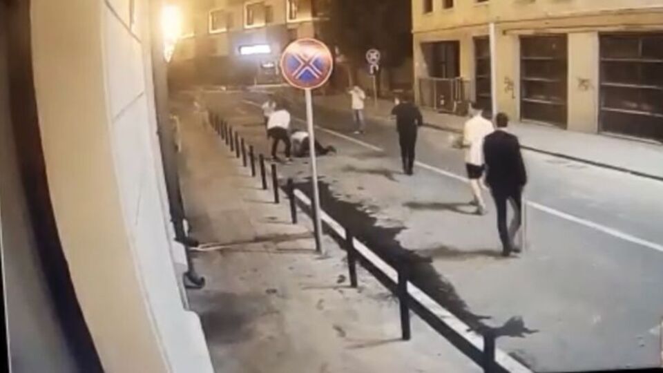 Vale dehşeti! Demir sopayla dövdüler
