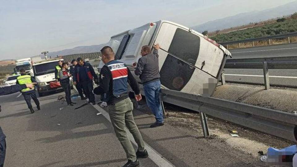 Maç yolunda feci kaza! Ölü ve yaralılar var