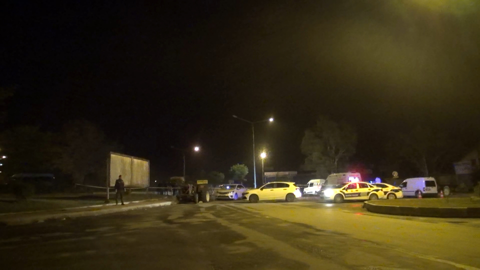 Silah kaçakçıları polise ateş açtı!