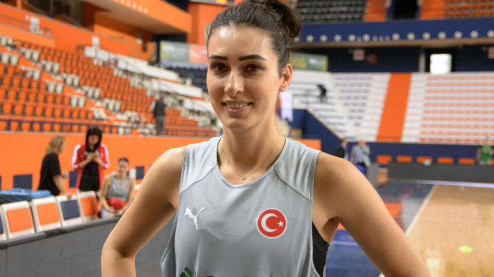 Tuğçe Canıtez, Galatasaray'da