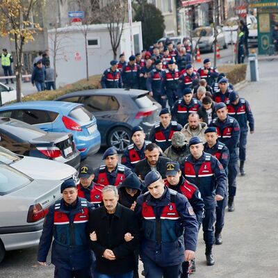 100 milyon TL'lik soygun! 20 şüpheli serbest!