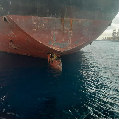 Geminin dümeninde 11 gün seyahat ettiler