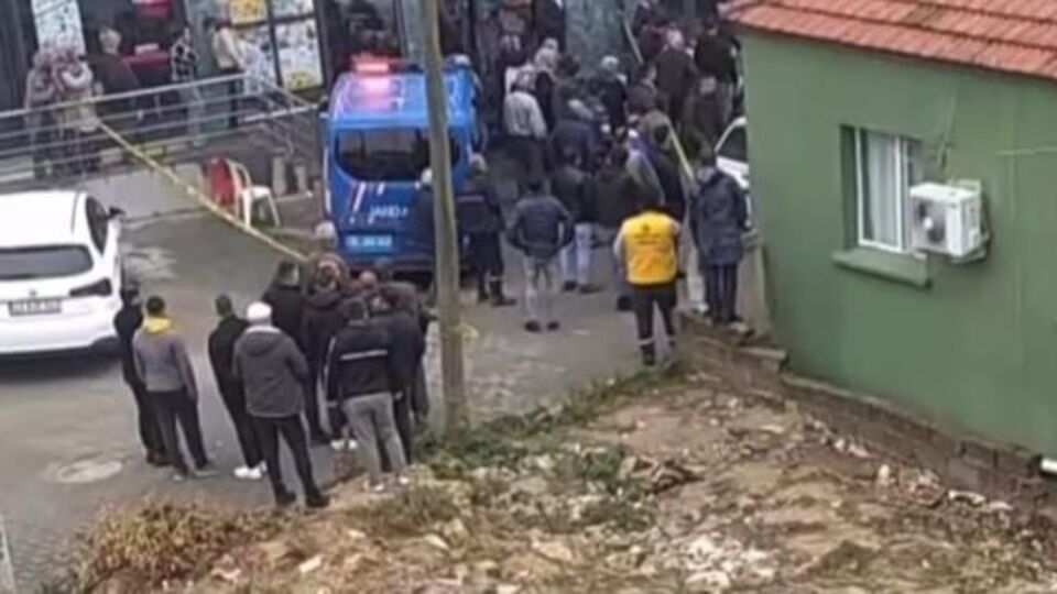 İzmir'de art arda kanlı baskın!