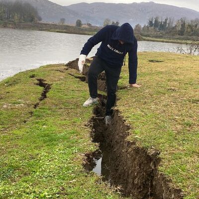 "5.9 Gölyaka'yı 20 santim kaydırdı!"