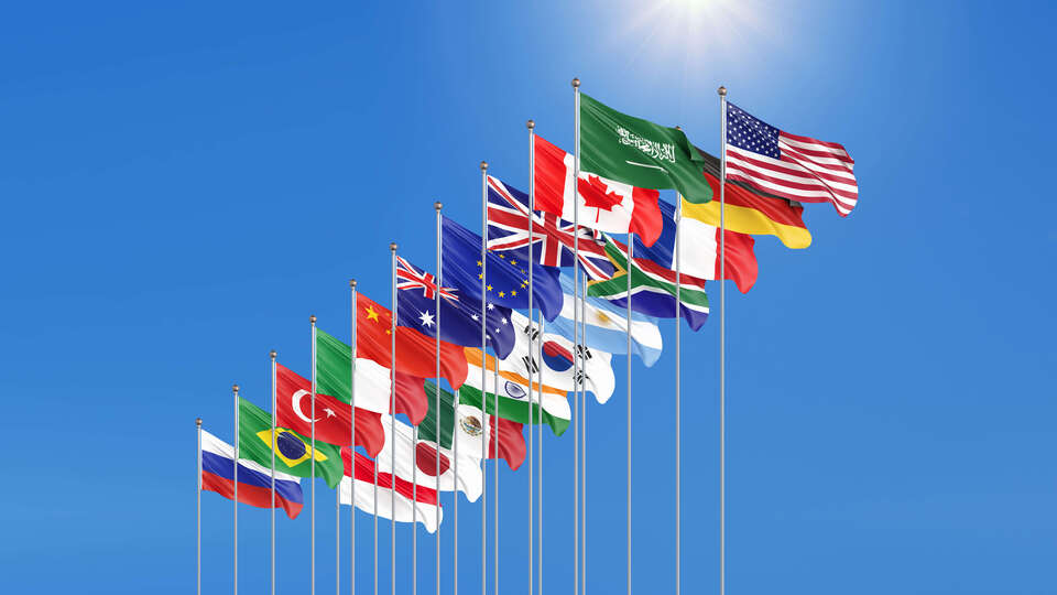 Büyüme liginde sıra düştük