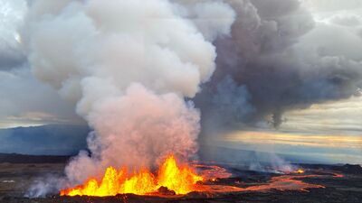 Dünyanın en büyük aktif yanardağı 38 yıl sonra neden patladı?
