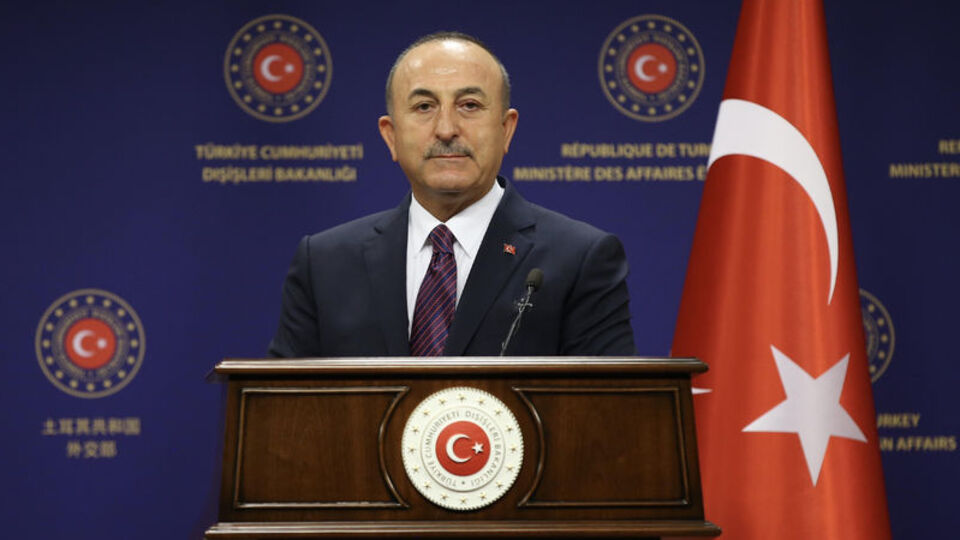 Çavuşoğlu'ndan ABD'nin harekat açıklamasına yanıt