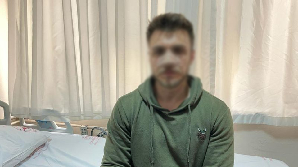 Hasta yakını doktora saldırdı